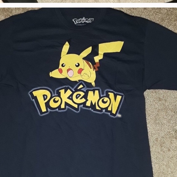 Pokémon t shirt - Picture 2 of 3